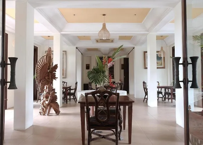 Anhera & Otel 4*