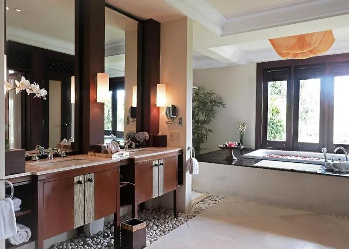 Hotel Anhera &